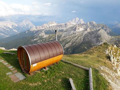 Sauna extérieur : 4 bonnes raisons d'opter pour un poêle à bois