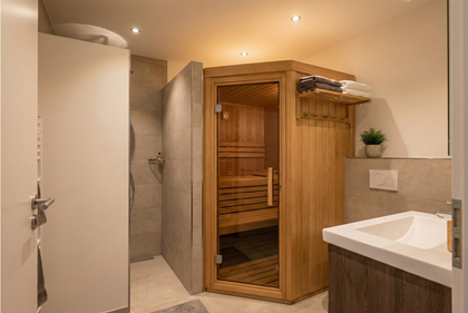 Installer un sauna dans une salle de bain : mode d'emploi